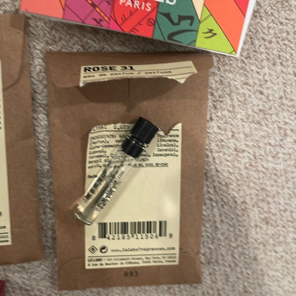 Le Labo samples - Picture 6 of 6